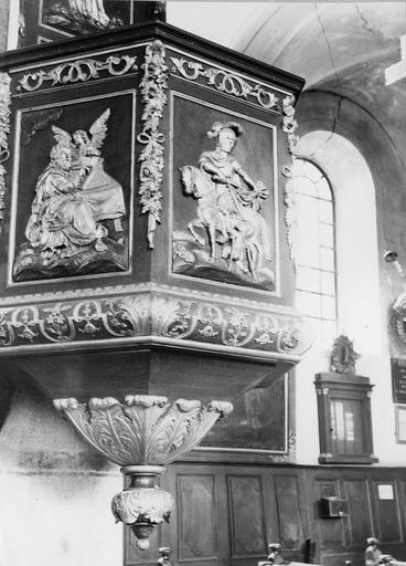 chaire à prêcher, détail des bas-relief