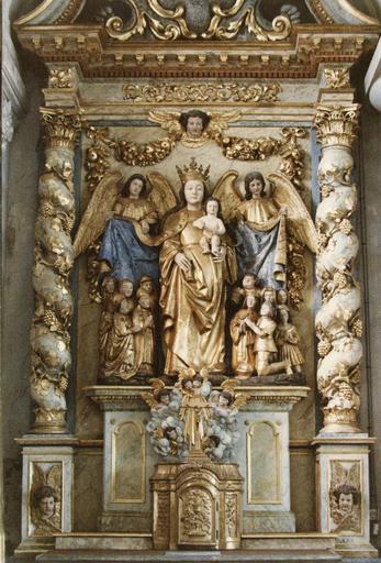 groupe sculpté : Vierge auxiliatrice, après restauration