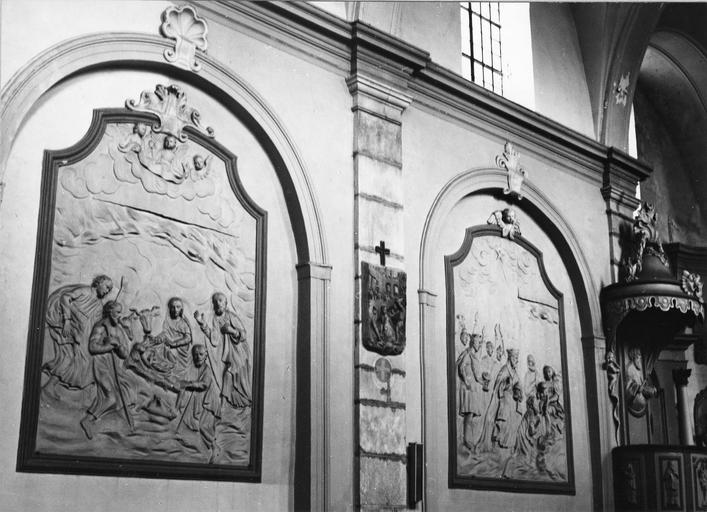 bas-reliefs