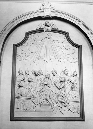 bas-relief : La Pentecôte
