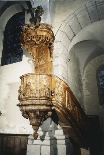 chaire à prêcher, vue générale avant restauration