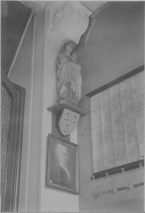 statue : Sainte Thérèse, vue générale - © Ministère de la Culture (France), Médiathèque du patrimoine et de la photographie, diffusion RMN-GP