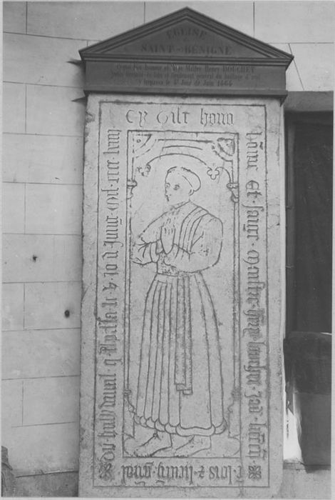 dalle funéraire d'Henri Bouchet, lieutenant général du bailliage d'Aval, vue générale - © Ministère de la Culture (France), Médiathèque du patrimoine et de la photographie, diffusion RMN-GP
