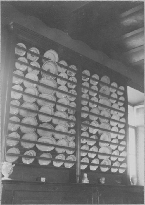 plats, assiettes, vue générale - © Ministère de la Culture (France), Médiathèque du patrimoine et de la photographie, diffusion RMN-GP