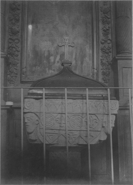 fonts baptismaux, vue générale