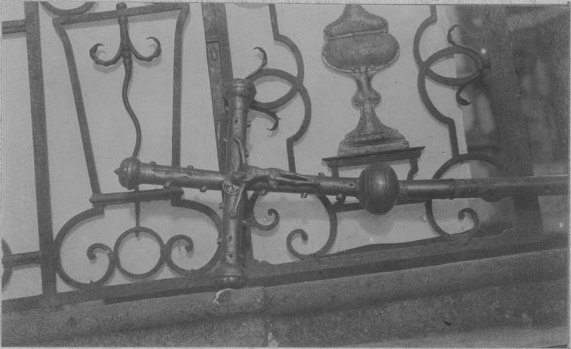 croix de procession, vue générale