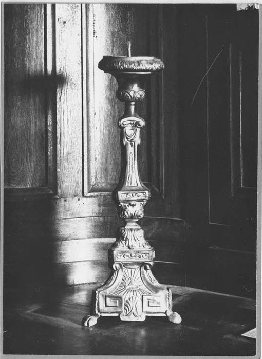 chandelier du maître-autel