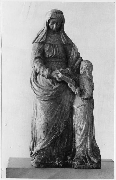 groupe sculpté : Education de la Vierge - © Ministère de la Culture (France), Médiathèque du patrimoine et de la photographie, Diffusion RMN-GP 