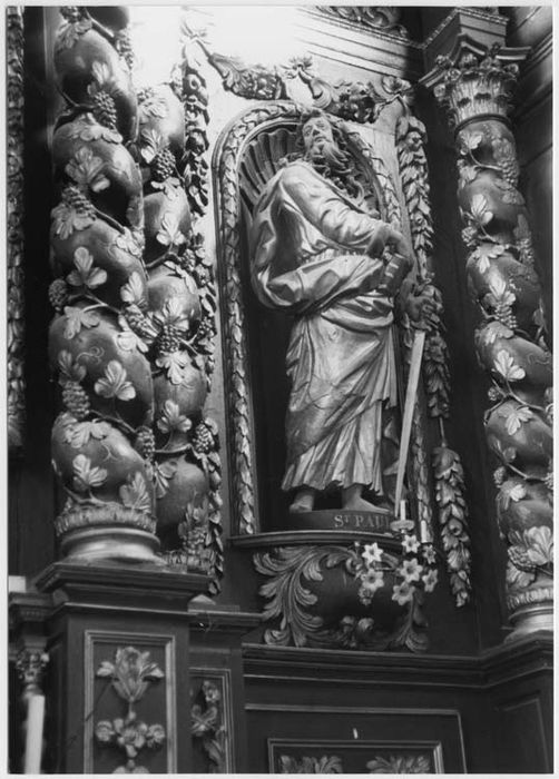 statue : Saint Paul