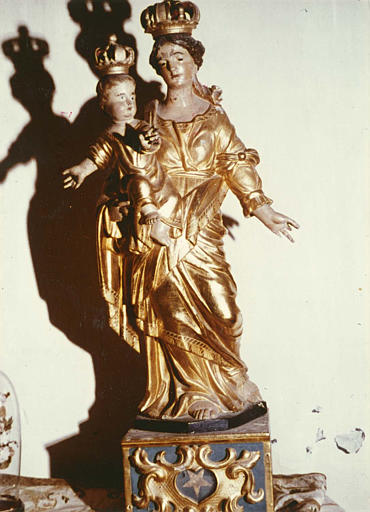 Groupe sculpté : 'Vierge à l'Enfant', debout, couronnés, bois sculpté, peint, doré