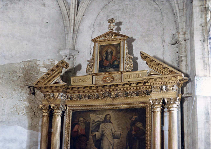 Tableau : 'Dieu le Père', huile sur toile ornant le fronton d'un retable - © Ministère de la Culture (France), Médiathèque du patrimoine et de la photographie (objets mobiliers), tous droits réservés