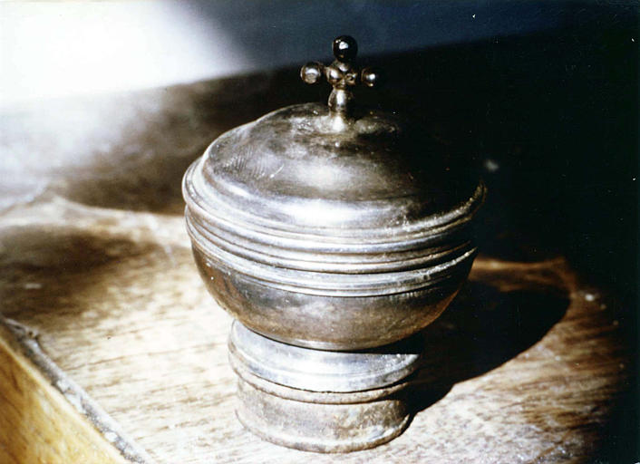 Ciboire des malades en argent