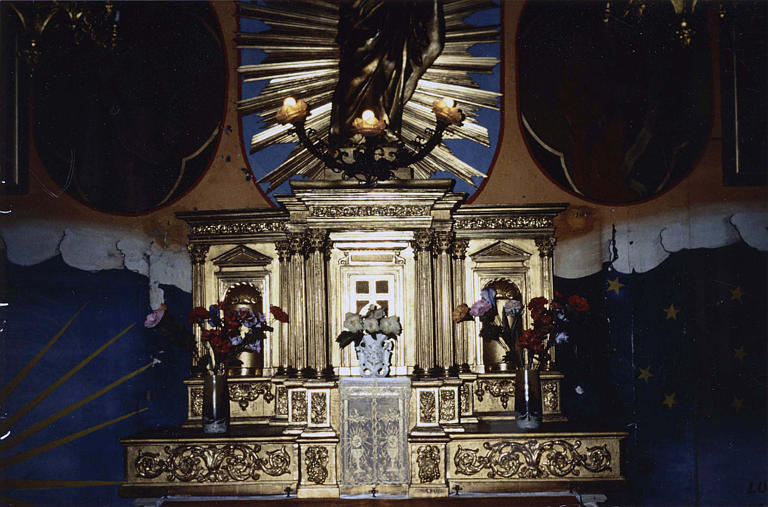 Tabernacle architecturé en forme de temple antique, bois sculpté et doré - © Ministère de la Culture (France), Médiathèque du patrimoine et de la photographie (objets mobiliers), tous droits réservés