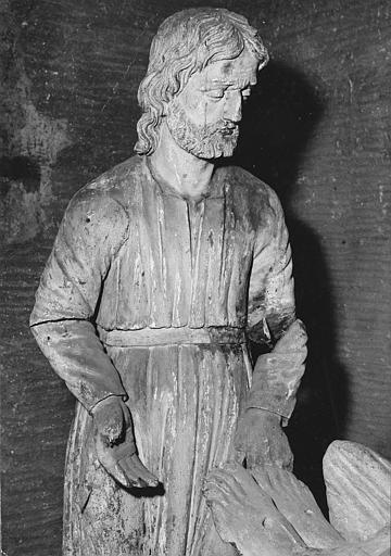 Statue : personnage masculin, barbu, élément de la mise au tombeau, bois sculpté, peint
