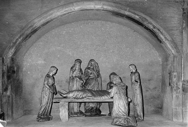 Statues (8) : 'La Mise au tombeau', bois sculpté, peint
