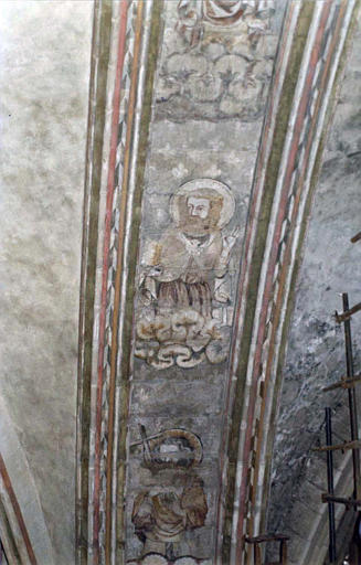 Choeur, peinture monumentale : détail de l'intrados d'un arc, saints personnages