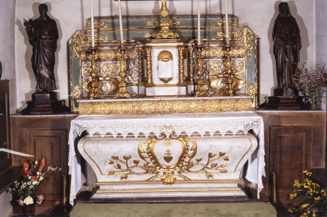 autel, gradins d'autel et tabernacle n°1 - © Ministère de la Culture (France), Médiathèque du patrimoine et de la photographie, diffusion GrandPalaisRmn Photo