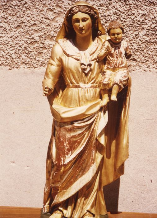 Statue : Vierge à l'Enfant