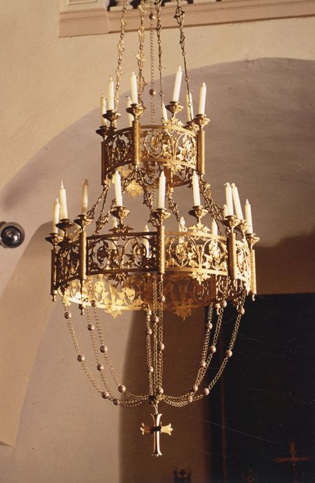 lustre d'église - © Ministère de la Culture (France), Médiathèque du patrimoine et de la photographie, diffusion GrandPalaisRmn Photo