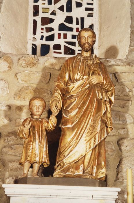 groupe sculpté : Saint Joseph et l'Enfant Jésus - © Ministère de la Culture (France), Médiathèque du patrimoine et de la photographie, diffusion GrandPalaisRmn Photo