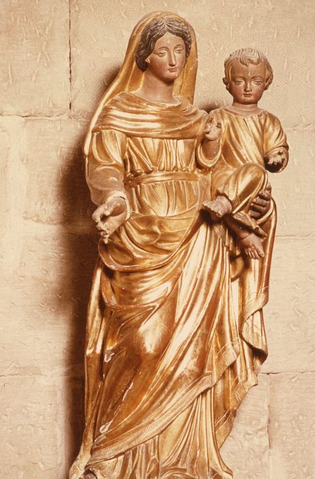 Statue : Vierge à l'Enfant