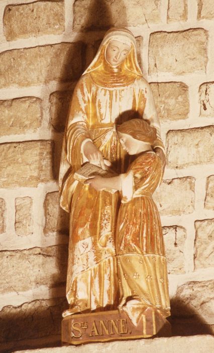 Groupe sculpté : Sainte Anne et la Vierge