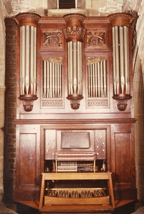 Orgue de tribune : buffet d'orgue