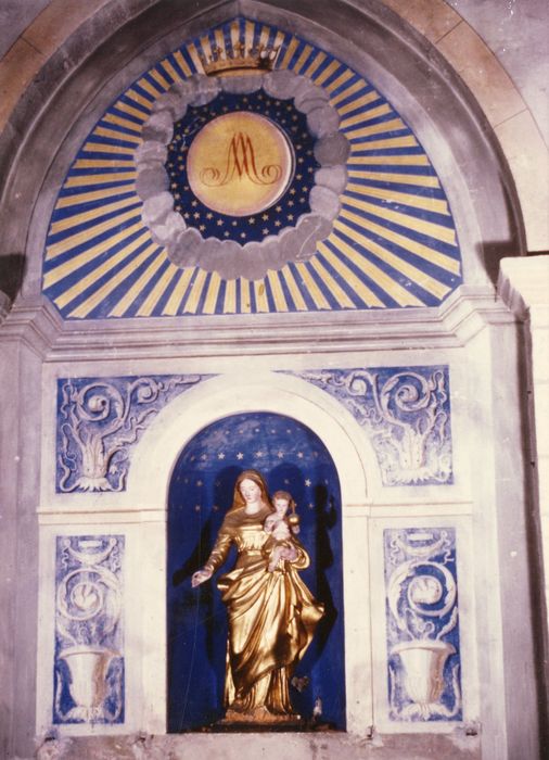 Peintures monumentales et niche de la chapelle de la Vierge