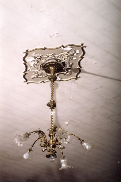 lustre - © Ministère de la Culture (France), Médiathèque du patrimoine et de la photographie, diffusion GrandPalaisRmn Photo