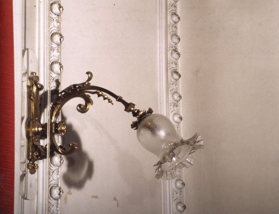 luminaire d'applique - © Ministère de la Culture (France), Médiathèque du patrimoine et de la photographie, diffusion GrandPalaisRmn Photo