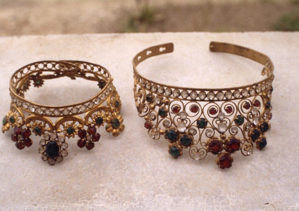 couronne de statue de la Vierge et couronne de statue de l'Enfant Jésus