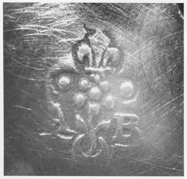 calice, détail du poinçon - © Ministère de la Culture (France), Médiathèque du patrimoine et de la photographie (objets mobiliers), tous droits réservés
