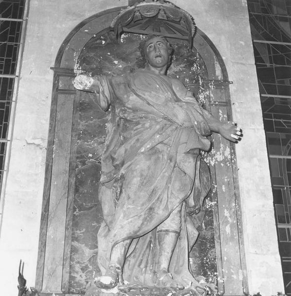 statue dite de saint Alexis, vue générale - © Ministère de la Culture (France), Médiathèque du patrimoine et de la photographie (objets mobiliers), tous droits réservés