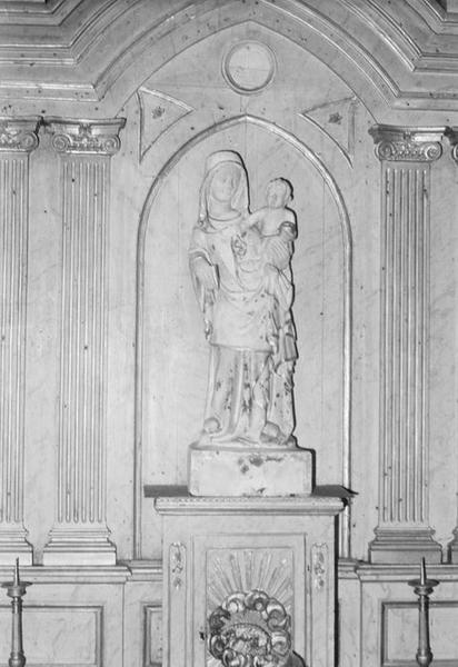 statue : Vierge à l'enfant, vue générale - © Ministère de la Culture (France), Médiathèque du patrimoine et de la photographie (objets mobiliers), tous droits réservés