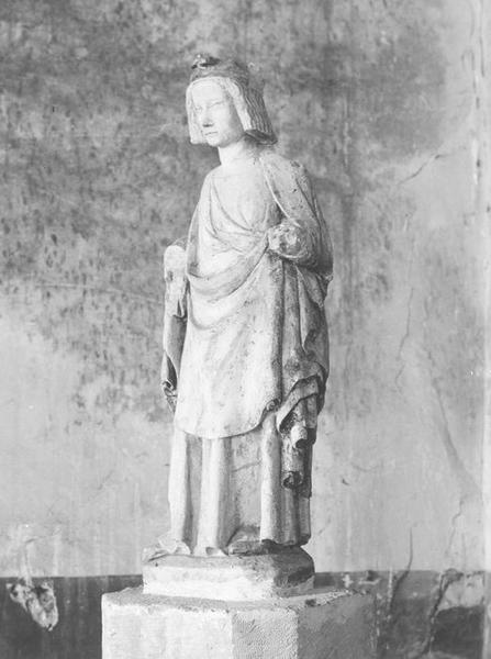 statuette : saint Louis, roi de France, vue générale