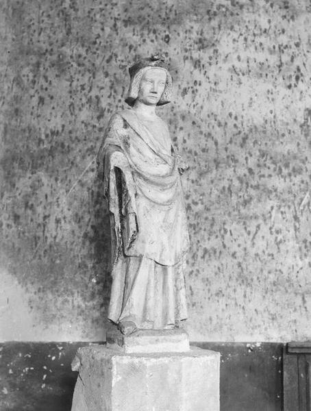 statuette : saint Louis, roi de France, vue générale