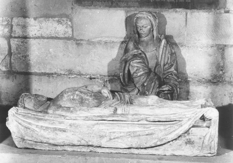 groupe sculpté : la Mise au tombeau, vue générale