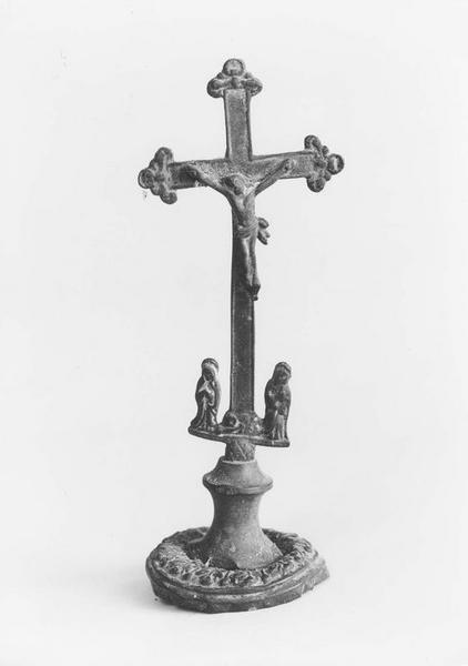 Croix d'autel (crucifix d'autel)