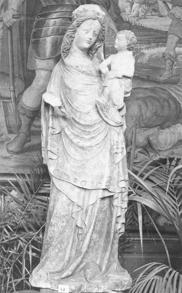 statue : Vierge à l'enfant, vue générale