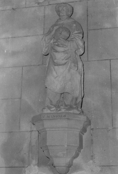 statue : saint Scubicule, vue générale