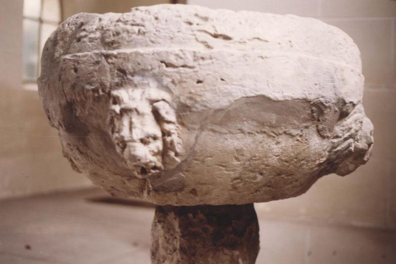 fonts baptismaux (cuve baptismale), vue générale