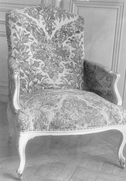 fauteuil (bergère), vue générale