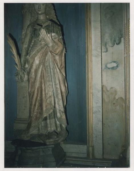 statue : sainte Barbe, vue générale