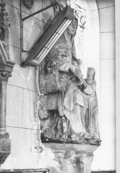 groupe sculpté et son socle : Sainte Anne et la Vierge, vue générale - © Ministère de la Culture (France), Médiathèque du patrimoine et de la photographie (objets mobiliers), tous droits réservés