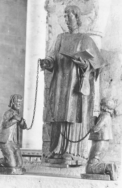 Groupe sculpté : Saint Léonard de Noblat délivrant des prisonniers