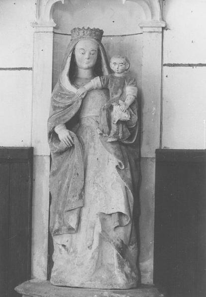statue : Vierge à l'enfant, vue générale