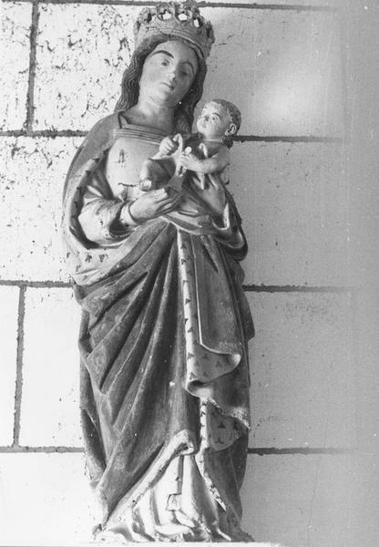 statue : Vierge à l'enfant, vue générale