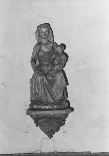statue : Vierge à l'enfant, vue générale