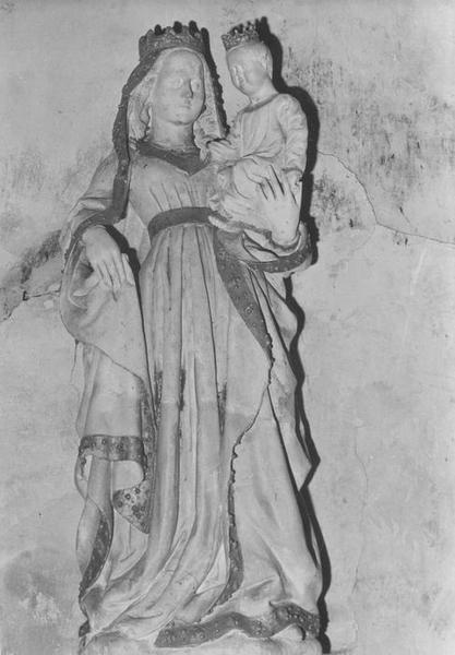 statue : Vierge à l'enfant, vue générale