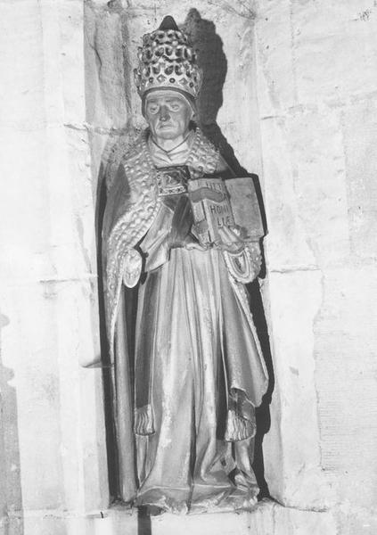 statue dite de saint Léon : saint Pontife (saint Grégoire ?), vue générale